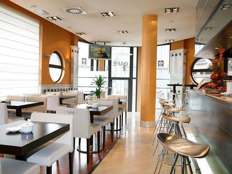 Hotel Mieres Del Camino ร้านอาหาร รูปภาพ